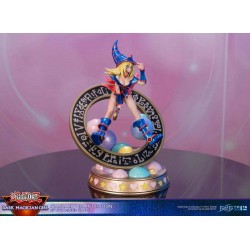 Yu-Gi-Oh ! Dark Magician Girl Vibrant Statue F4F