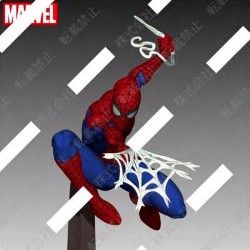 Marvel Spider-Man Luminasta