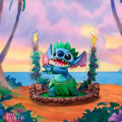 Disney Stitch Hula Dance SG 83