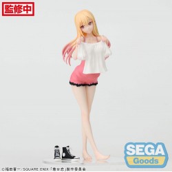 My Dress-Up Darling Marin Kitagawa Trying On Luminasta 