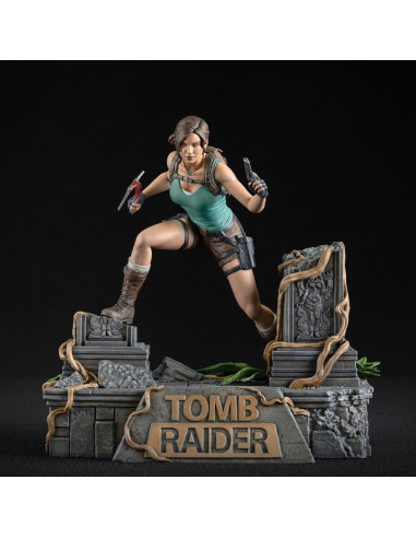 Tomb Raider Lara Croft Dark Horse