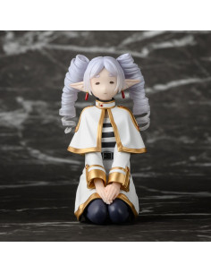 Frieren: Beyond Journey's End Frieren PM Perching I have ringlets now 
