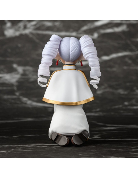 Frieren: Beyond Journey's End Frieren PM Perching I have ringlets now 