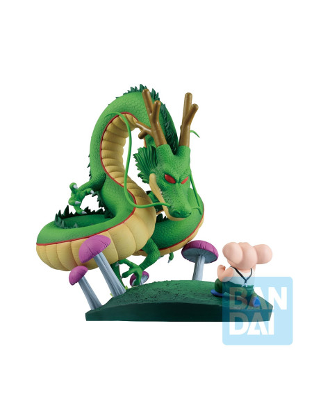 Diorama de la figurine Oolong et Shenron Ichibansho, montrant le vœu et le dragon