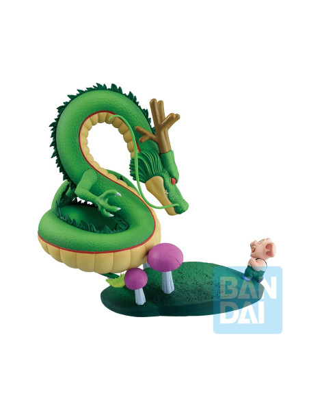 Profil de la figurine Oolong et Shenron, soulignant l'expression d'Oolong et la posture du dragon