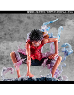 Figurine Monkey D. Luffy Gear 2 P.O.P. de face, montrant la pose d'action 2