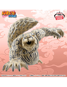 Figurine en vinyle de Shukaku vue de face, montrant son design de démon du sable