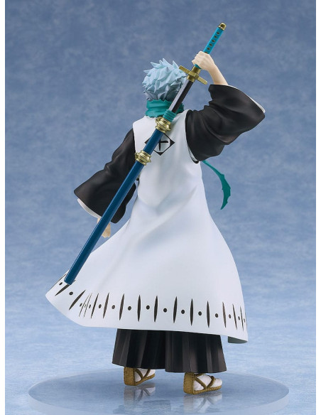 Figurine Bleach Toshiro Hitsugaya Pop Up Parade – vue arrière de l’uniforme et de la cape