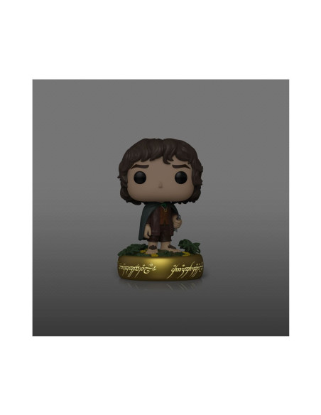 effet glow in the dark sur le socle en forme d'anneau , et visuel de la figurine de frodo de face