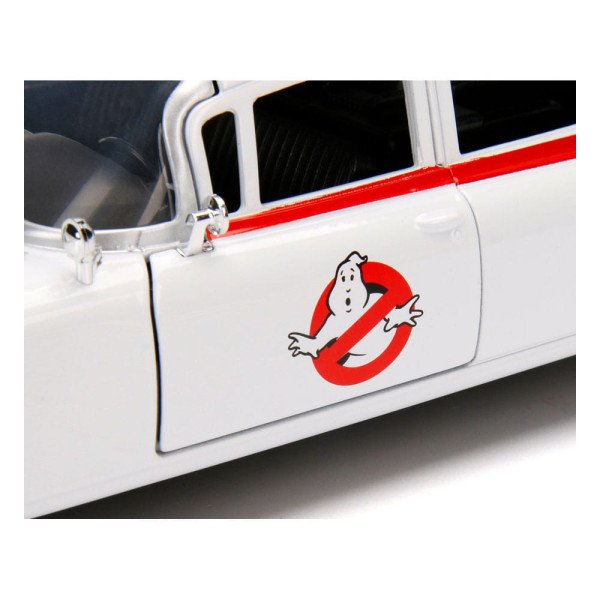 Véhicule Ghostbuster Ecto-1 1/24 Diecast