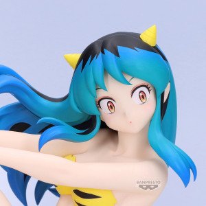 Figurine Urusei Yatsura Lum Relax Time Vol.4 Banpresto en pose assise – vue avant 2
