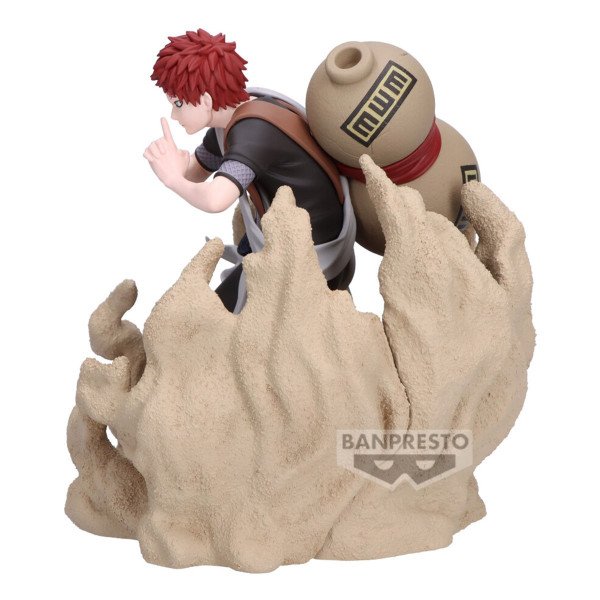 Vue de profil droit de la figurine Gaara Naruto Shippuden Combination Battle 2 et socle texturé