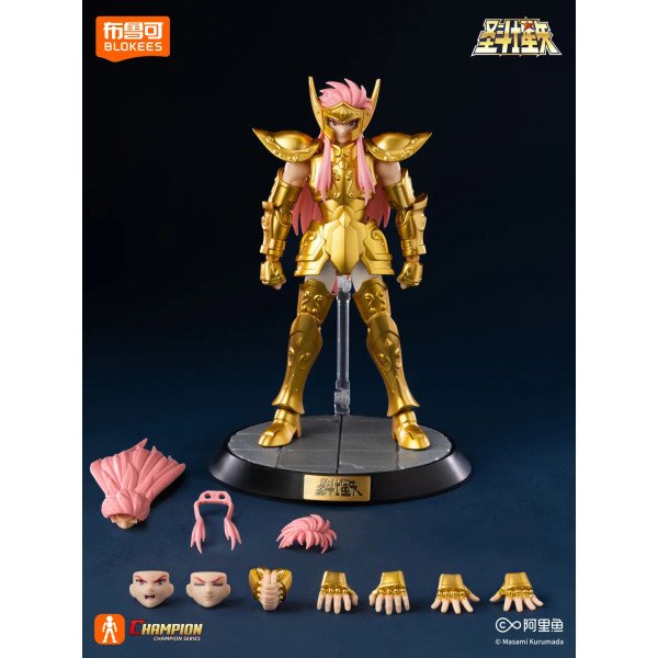 Contenu complet de la figurine de Aquarius Camus Saint Seiya Blokees Champion Class avec visages et mains interchangeables.