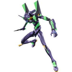 Figurine de Eva Unit 01 Evangelion par Blokees Ultra Action Figure Legacy Edition avec couteau progressif en pose d’attaque.
