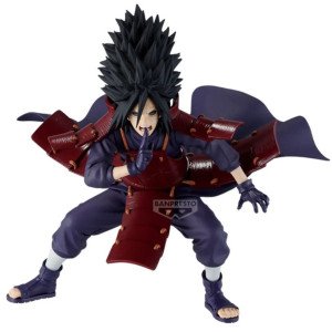 Figurine Madara Uchiha Naruto Shippuden Vibration Stars Banpresto realisant un signe ninja avec cape et armure samurai rouge.