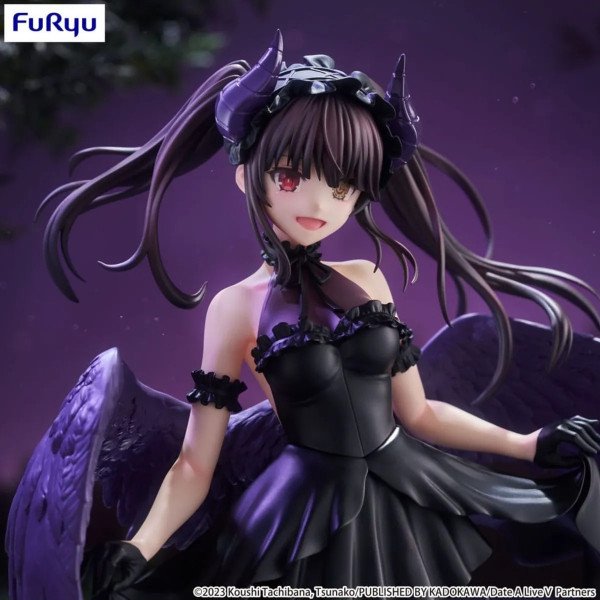 Portrait de la statuette PVC BiCute Dark Kurumi Tokisaki (Date A Live V), gros plan sur le visage et les cornes.