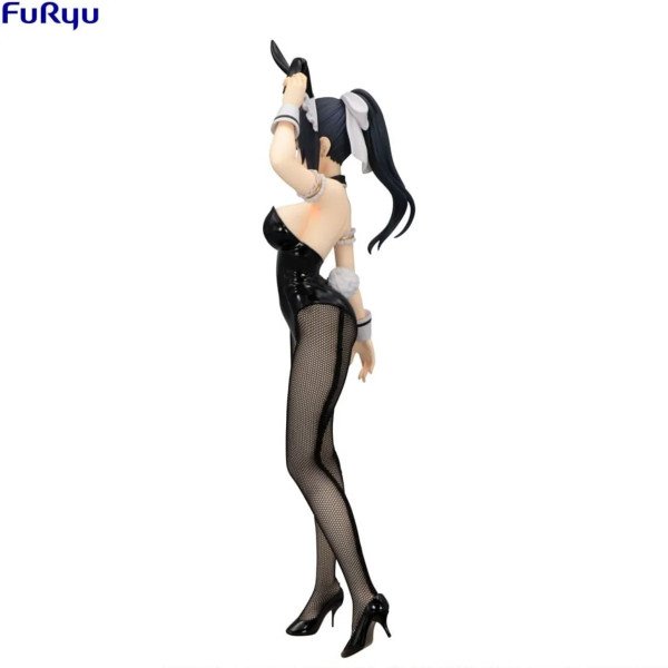 Statuette PVC BiCute Bunnies Narberal (Overlord), vue de profil droit avec collants résille et talons noirs.