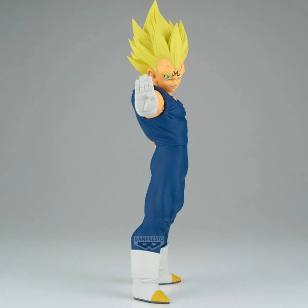 Figurine Grandista Majin Vegeta (Dragon Ball Z) Banpresto, vue de profil gauche bras levé.