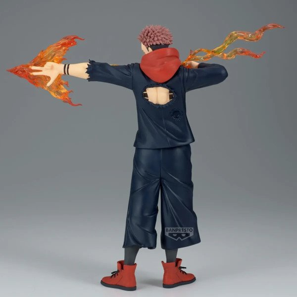 Figurine Maximatic Plus Sukuna (Jujutsu Kaisen) Banpresto, vue arrière avec dos déchiré.