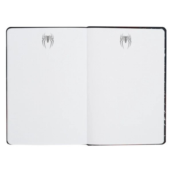 Carnet premium A5 Marvel Spider-Man ouvert sur pages pointillees avec logos araignee en haut.