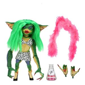 Figurine Greta Ultimate de Gremlins 2 par NECA avec accessoires complets et perruque rose
