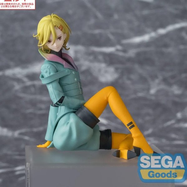 Figurine Setsu Gnosia PM Perching Sega vue trois quarts assise avec tenue detaillee
