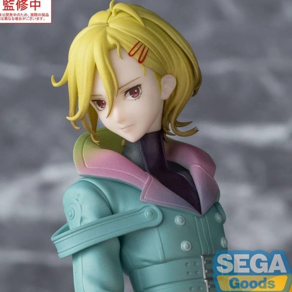 Detail du visage de Setsu figurine Gnosia PM Perching Sega cheveux blonds et regard subtil