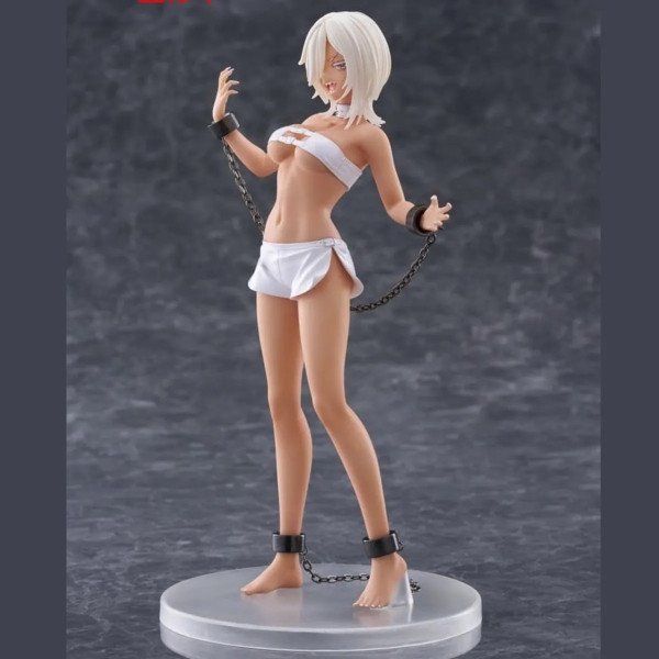 Figurine Marin Kitagawa Veronica My Dress-Up Darling Coreful Taito vue de profil avec pose dynamique
