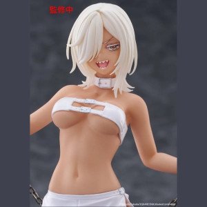 Figurine Marin Kitagawa Veronica My Dress-Up Darling Coreful Taito vue de face avec chaînes et tenue blanche 2