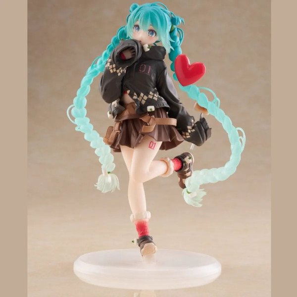 Figurine Hatsune Miku en tenue streetwear avec veste noire et couettes longues en mouvement
