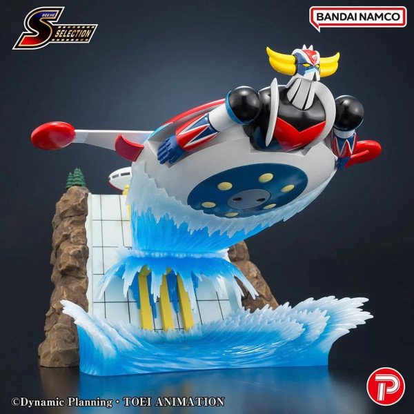 Statuette Grendizer Scene Selection 02 vue de face, en décollage au-dessus des vagues bleues