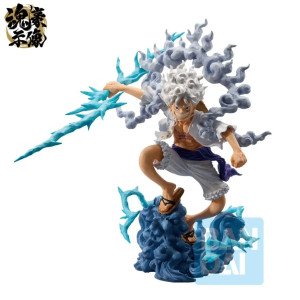 Figurine Luffy Gear 5 Ichibansho EX Devils Vol.3 de One Piece vue de face avec nuages, eclairs et socle effet vague