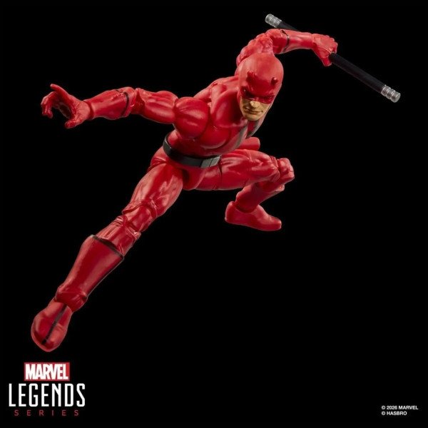 Figurine Daredevil Marvel Legends Secret Wars en pose d'attaque avec matraque levée