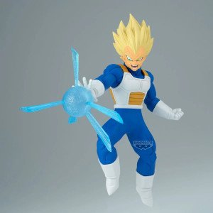 Figurine Vegeta Super Saiyan G x Materia Banpresto vue de face, en pleine attaque d’énergie avec effet bleu translucide