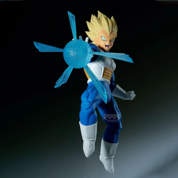 Figurine Vegeta Super Saiyan G x Materia Banpresto vue trois quarts face gauche sur fond noir, avec boule d’énergie bleue