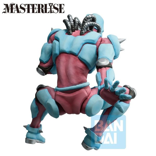 Vue de dos de la figurine Shining Diamond Ichibansho Bandai, avec détails de l’armure et des épaules.