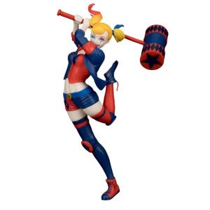 Figurine Harley Quinn Act/Cut Premium Vivid Sega sur fond blanc, pose dynamique avec maillet.