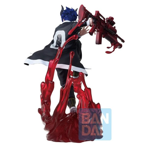 Figurine Shiki Ichinose Ichibansho Banpresto vue de dos avec manteau noir, fusil rouge et effet rouge.