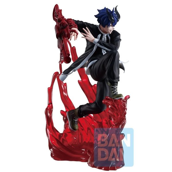 Figurine Shiki Ichinose Ichibansho Banpresto de profil avec fusil rouge et grand effet translucide rouge.