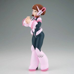 Figurine Ochaco Uraraka My Hero Academia Glitter & Glamours Banpresto, vue de face en tenue héroïque. 2