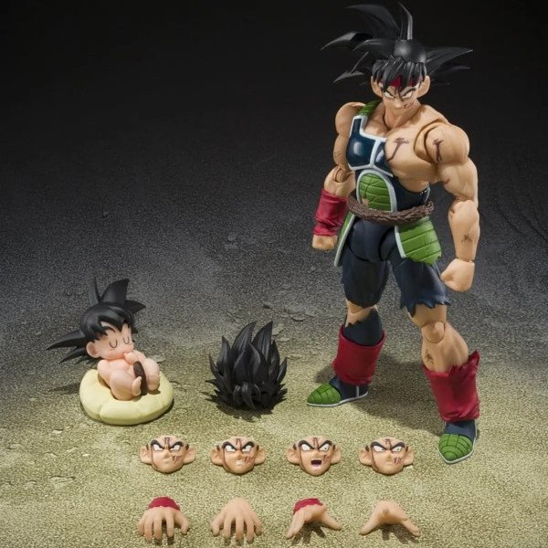 Figurine Bardock Father of Goku S.H.Figuarts Dragon Ball Z par Bandai avec accessoires.
