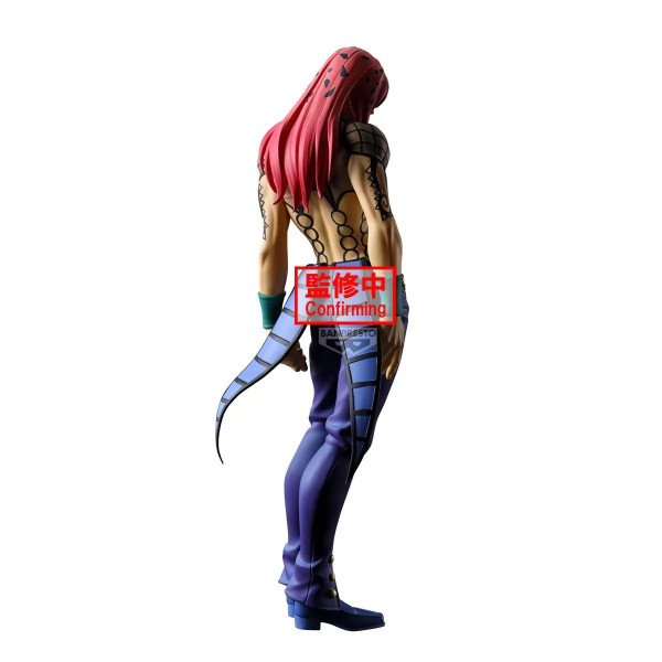 Vue arrière de la figurine Diavolo Mometria avec longue chevelure rose et détails du dos.