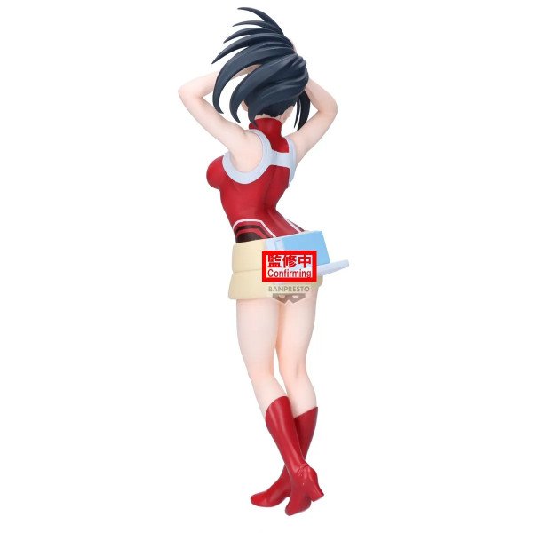 Figurine Momo Yaoyorozu Glitter & Glamours vue de dos avec queue de cheval