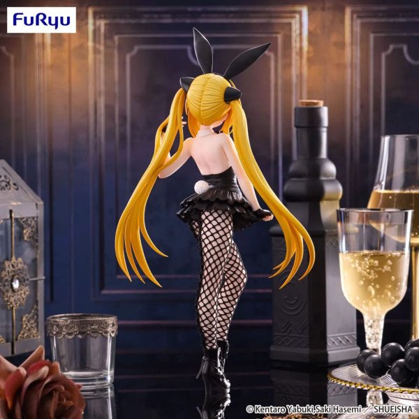 Figurine Konjiki no Yami BiCute Bunnies vue de dos avec longue chevelure blonde et costume bunny