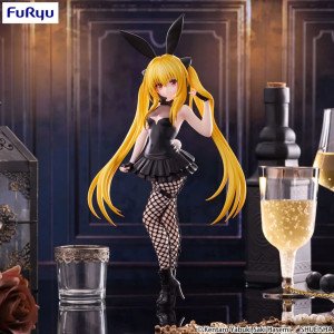 Figurine Konjiki no Yami BiCute Bunnies FuRyu vue de face dans sa tenue bunny noire