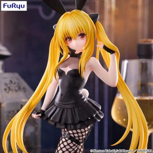 Figurine Konjiki no Yami BiCute Bunnies FuRyu vue de face dans sa tenue bunny noire 2